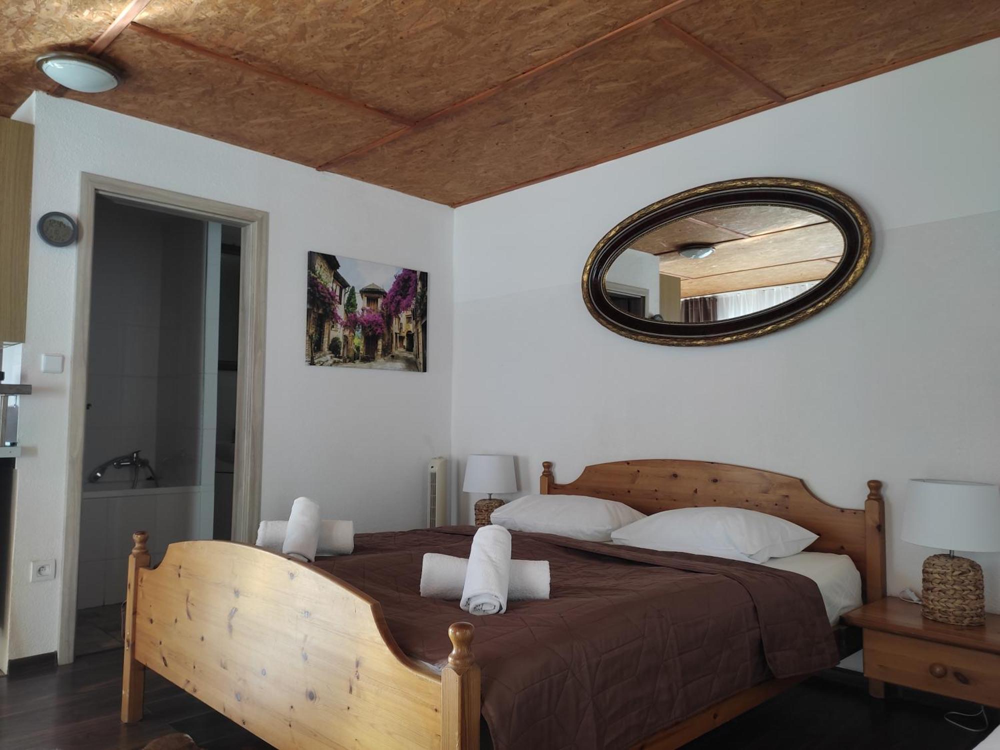 Spa & Pool Apartments Prestige Villa Ivica Marianka Bagian luar foto