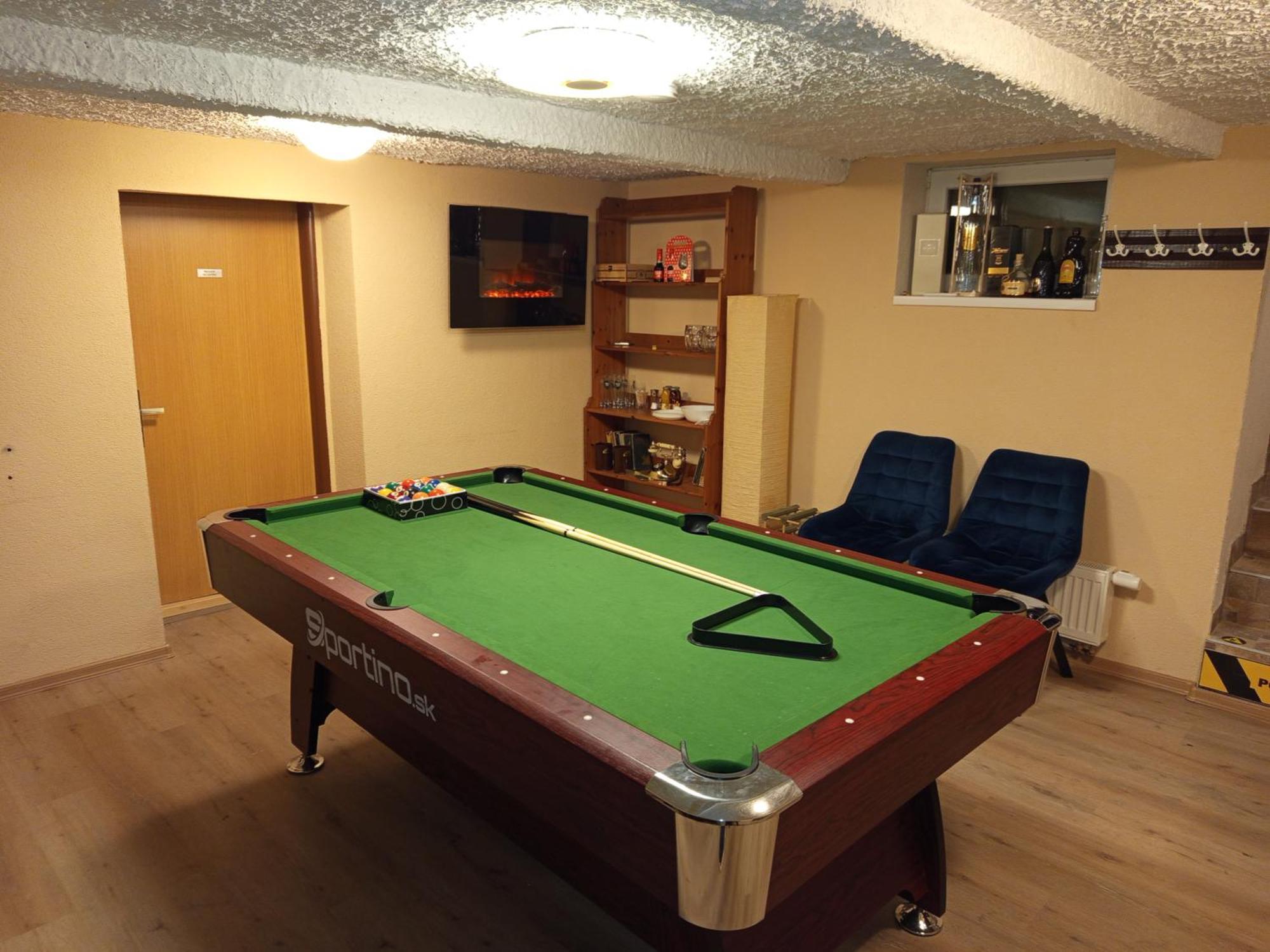 Spa & Pool Apartments Prestige Villa Ivica Marianka Bagian luar foto